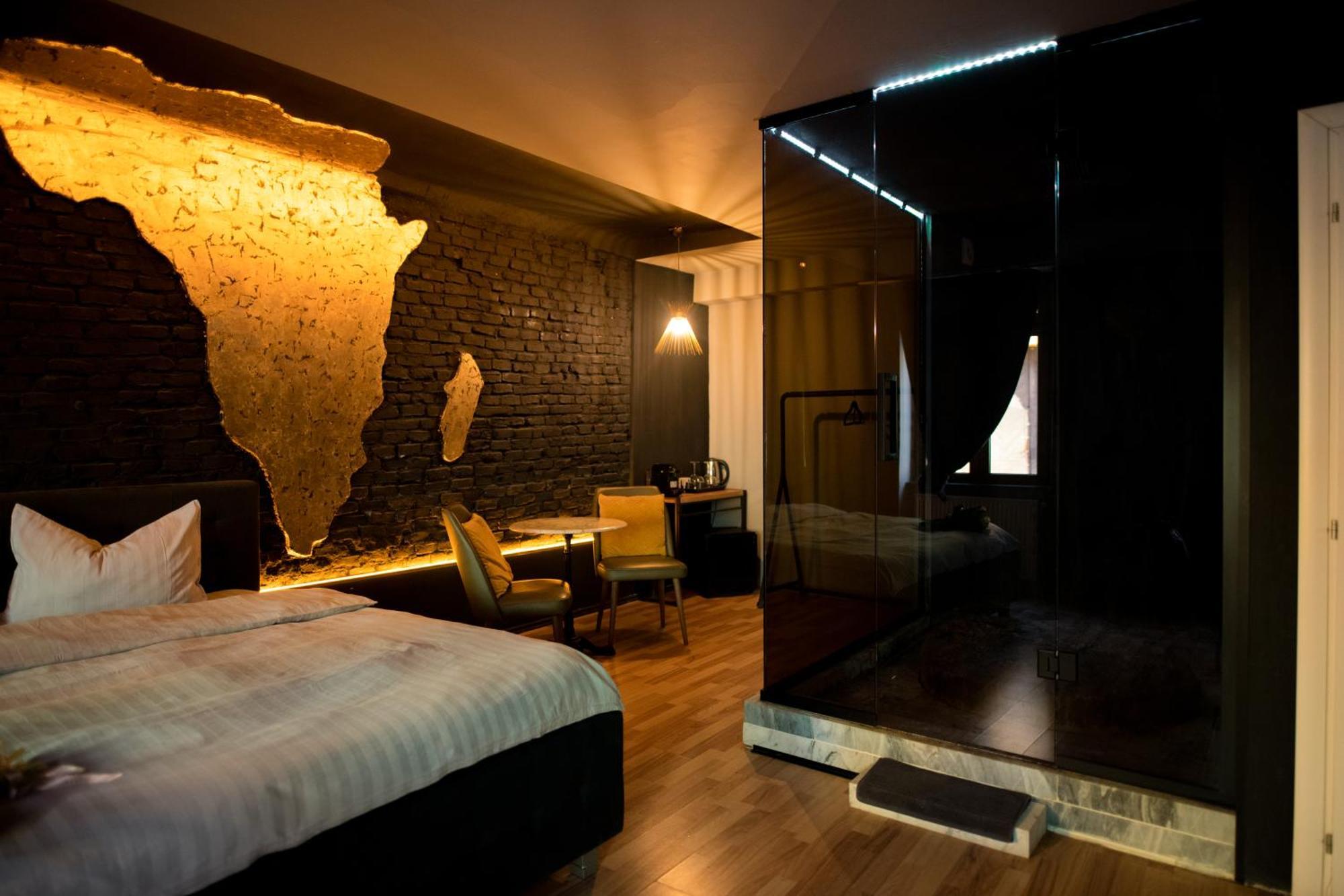 World Studio Africa ซีบิว ภายนอก รูปภาพ